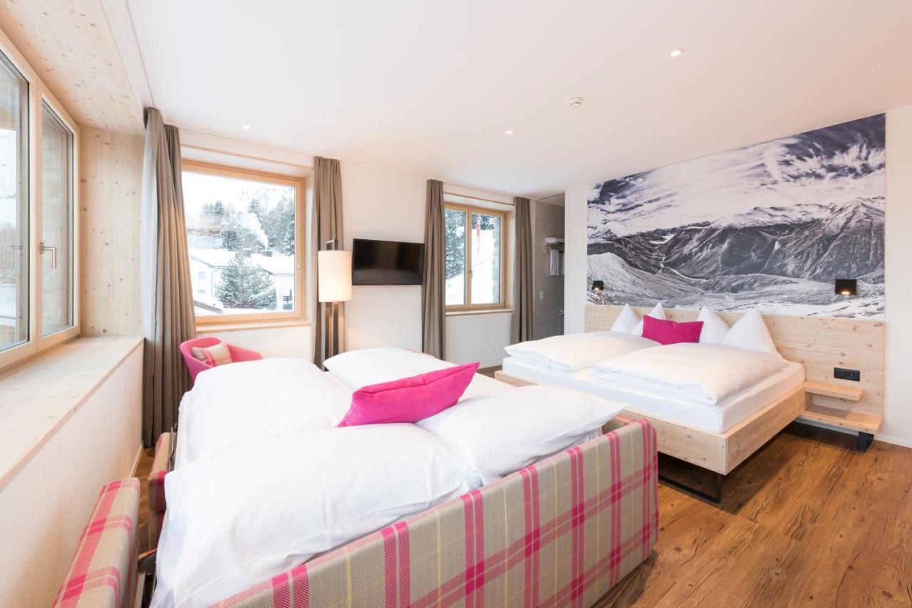 Randolins Familienresort Saint-Moritz Extérieur photo
