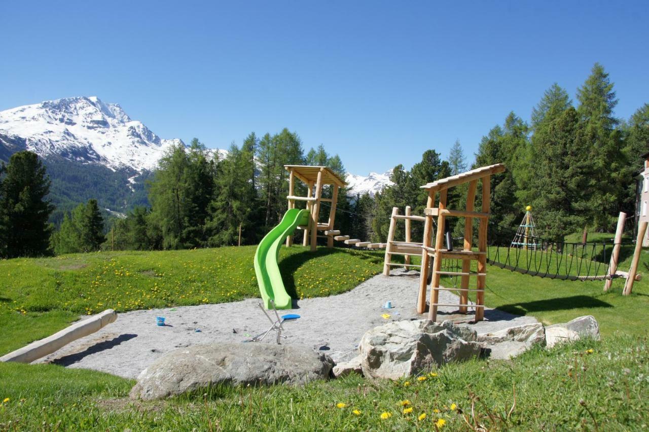 Randolins Familienresort Saint-Moritz Extérieur photo